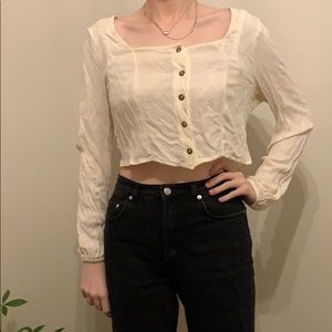 White long sleeve blouse with buttons